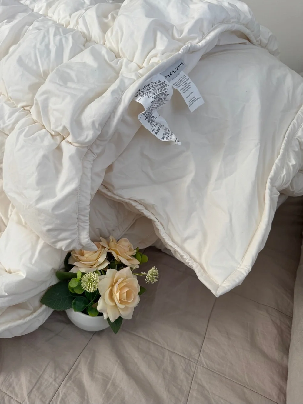 PARACHUTE 100% ORGANIC COZY COTTON Comforter white new KING/CAL KING